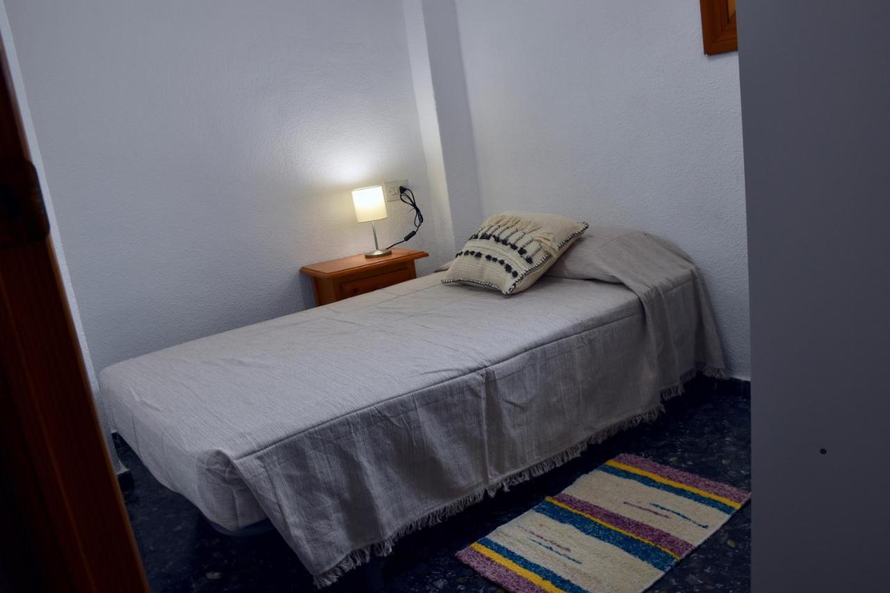 Alojamiento Ruta Del Mulhacen Apartment Pampaneira Bagian luar foto